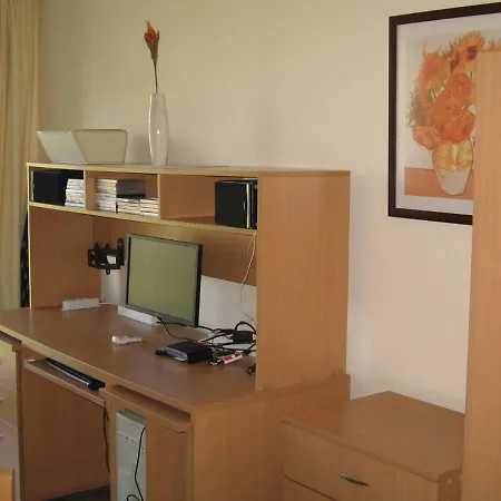 студия у моря в комплексе Palm Marina Ράβντα
